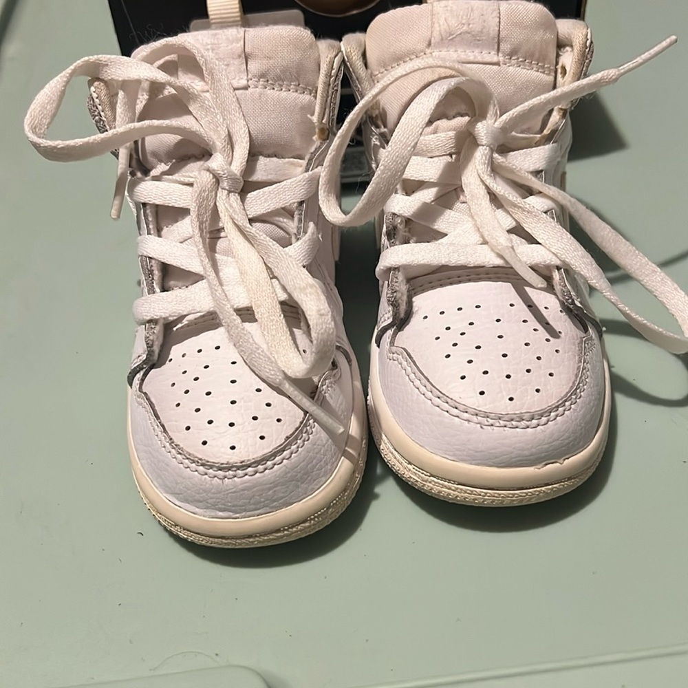 Toddler Jordan 1